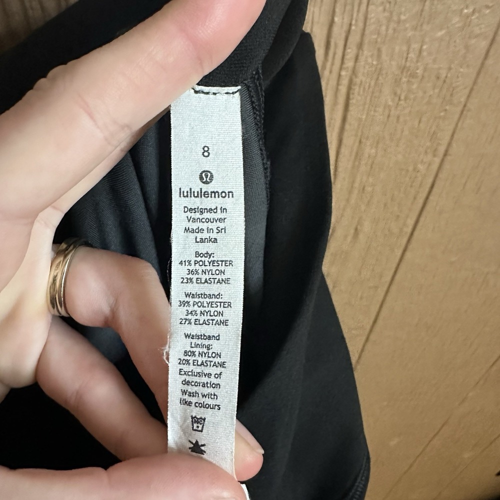 Lululemon Women's Mapped Out HR Tight 28" *Camo Size 8 Black Athletic Drawstring - Picture 6 of 6